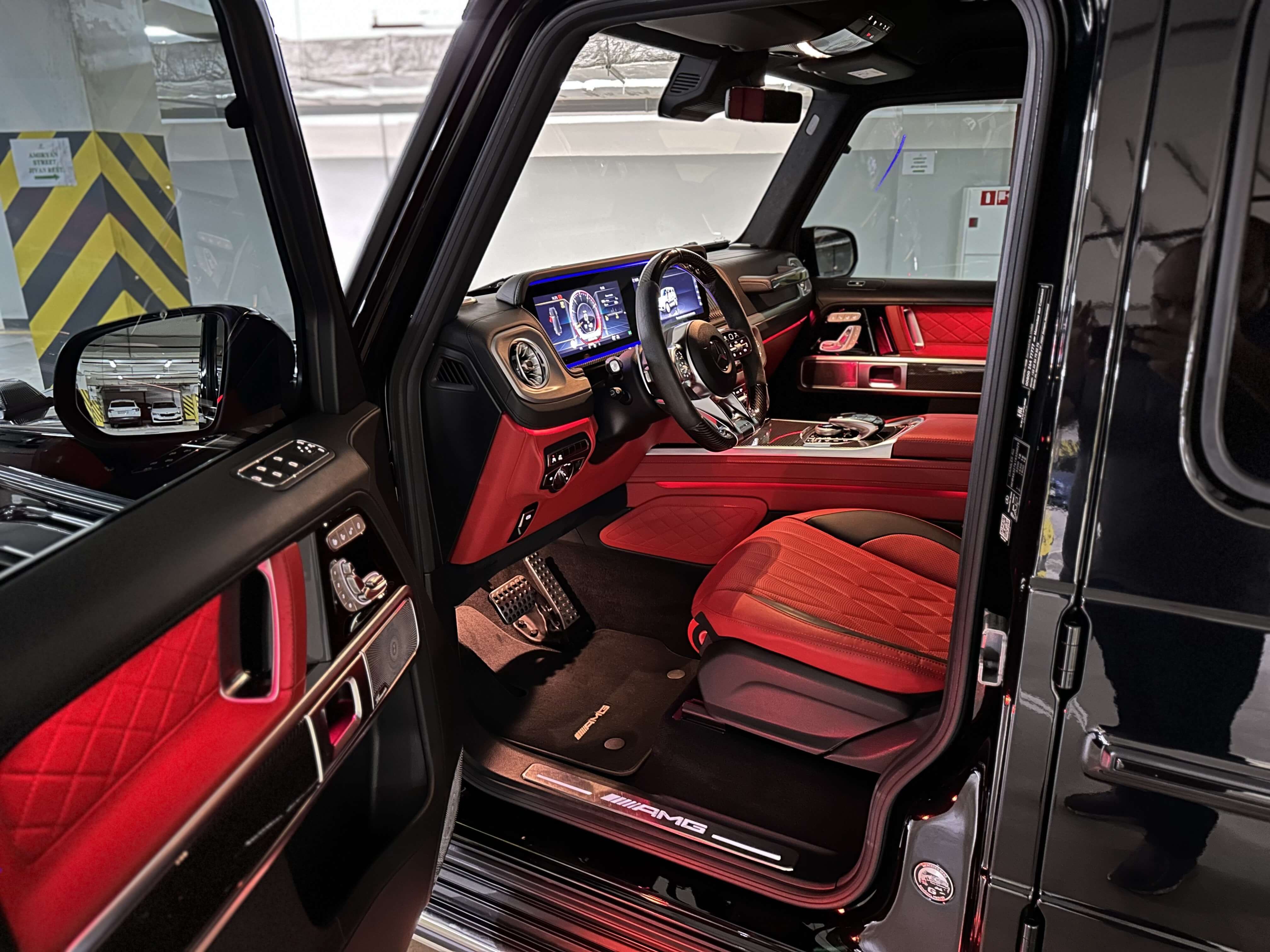 Mercedes-Benz G63