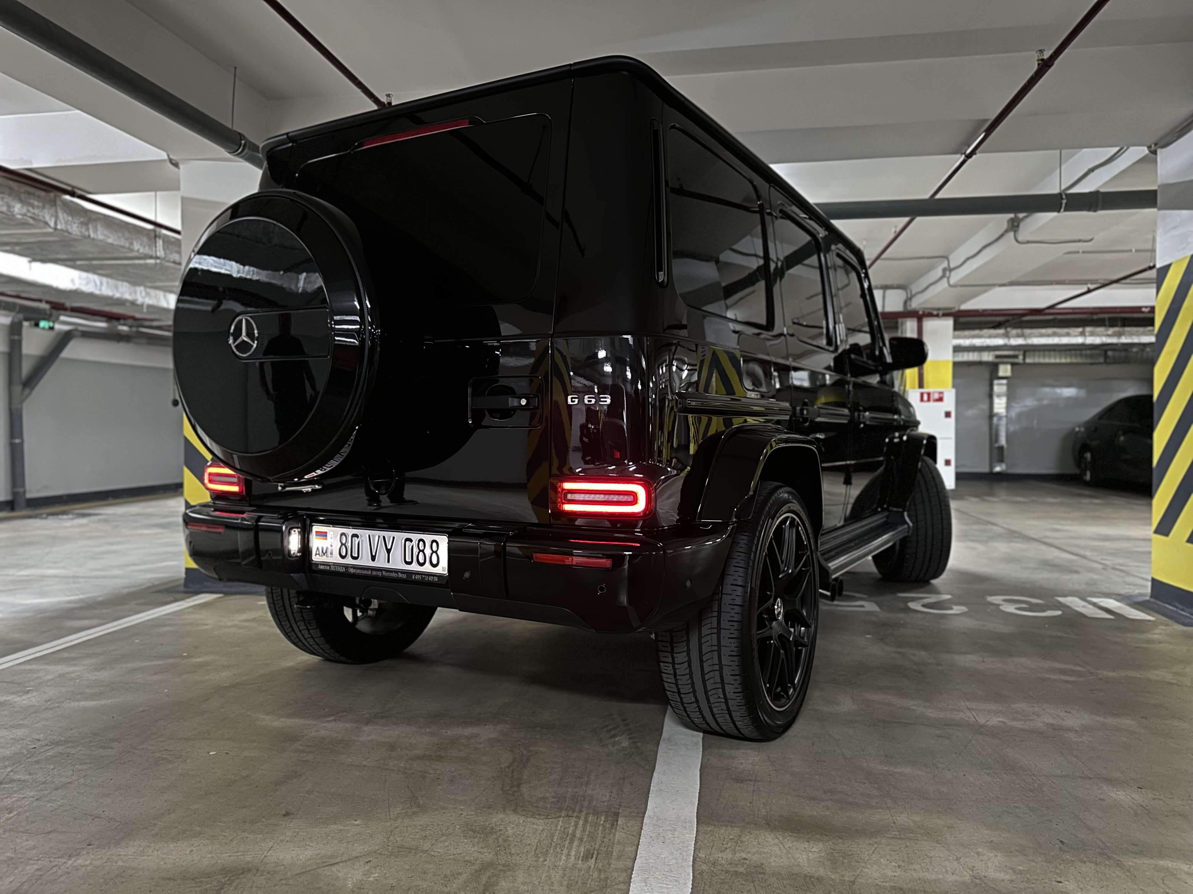 Mercedes-Benz G63